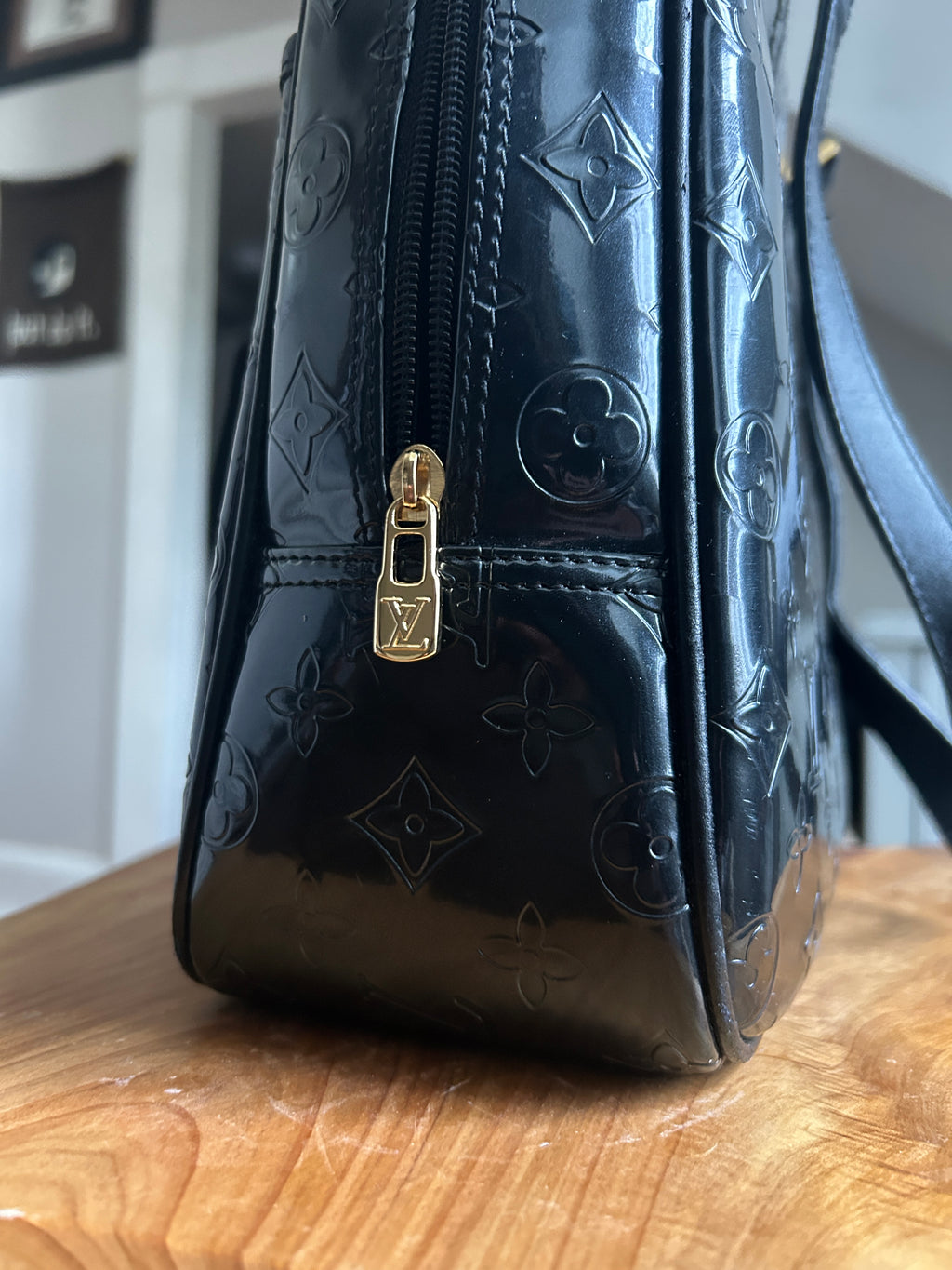 Louis Vuitton Monogram Vernis Business Bag