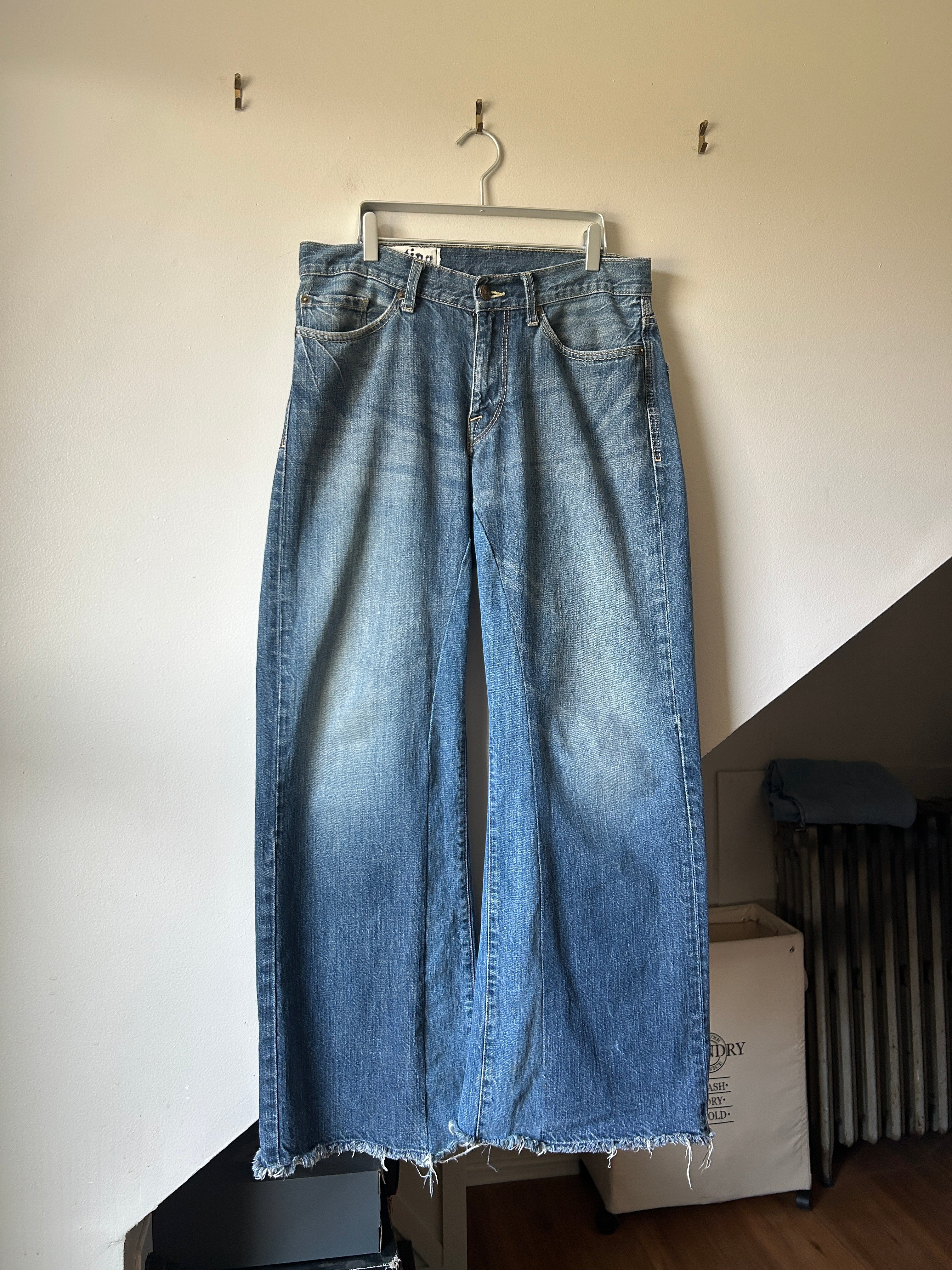 Patina Raw Hem Flared Baggy Wash Denim