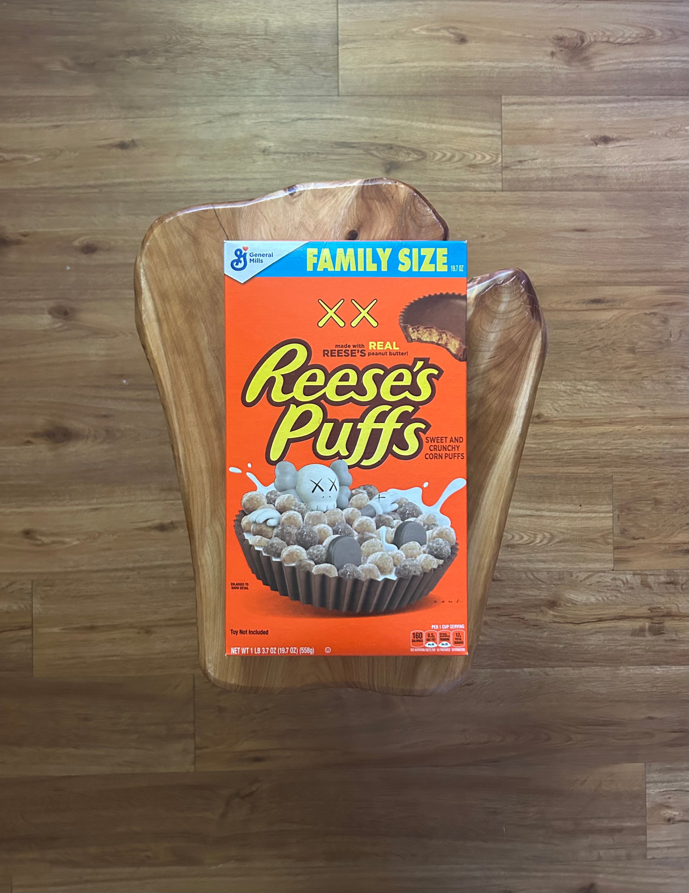 Kaws x Reese’s Puffs Cereal (Family)