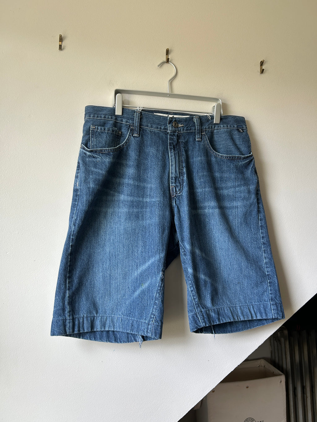 Patina Light Blue Wash Jorts